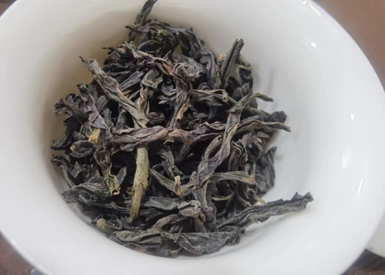 Jin Junmei 80g डिब्बाबंद उपहार बॉक्स चाय wuyi पर्वत फूल छोटे बीज lianyun चाय कारखाने थोक बिक्री