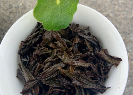 काली चाय का उपहार बॉक्स