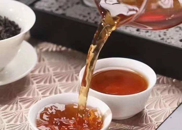 शां शियाओचोंग काली चाय 80 ग्राम डिब्बाबंद उपहार बॉक्स चाय Wuyi शां शियाओचोंग Lianyun चाय कारखाने थोक